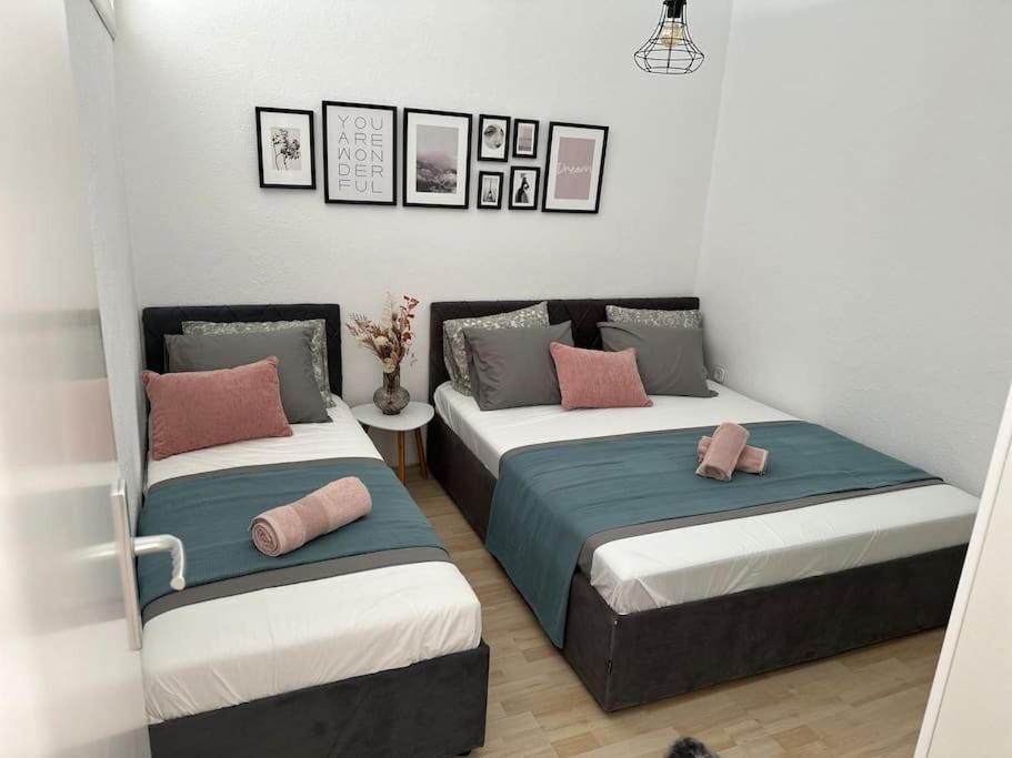 Beautiful Fully Renovated Apartment By The Sea, Large Balcony With Enchanting Views Neum Exterior foto