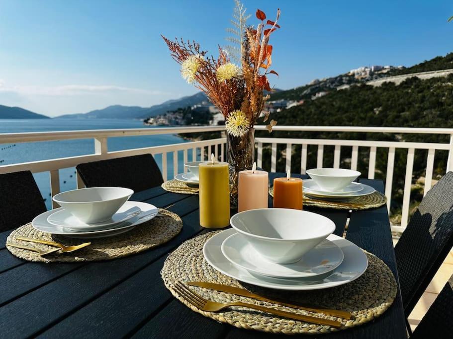Beautiful Fully Renovated Apartment By The Sea, Large Balcony With Enchanting Views Neum Exterior foto